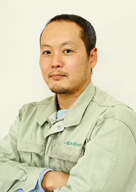 成田 慎